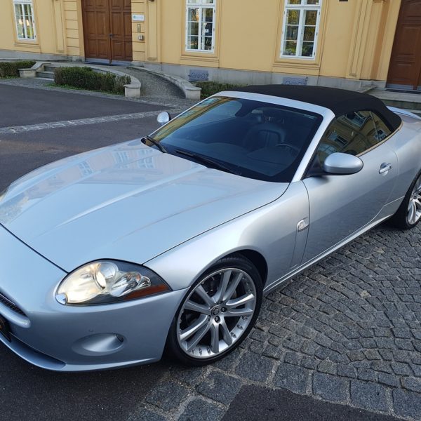 Jaguar XK8 4.2 Cabrio Vogelperspektive